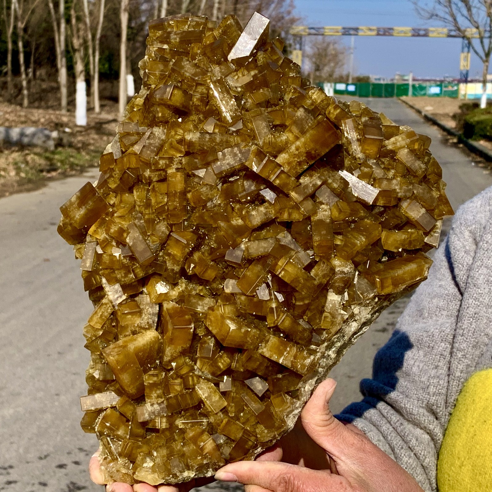 16.14LBShiny Golden Cuboid Barite Crystal Based on the Purple Spherical Fluorite