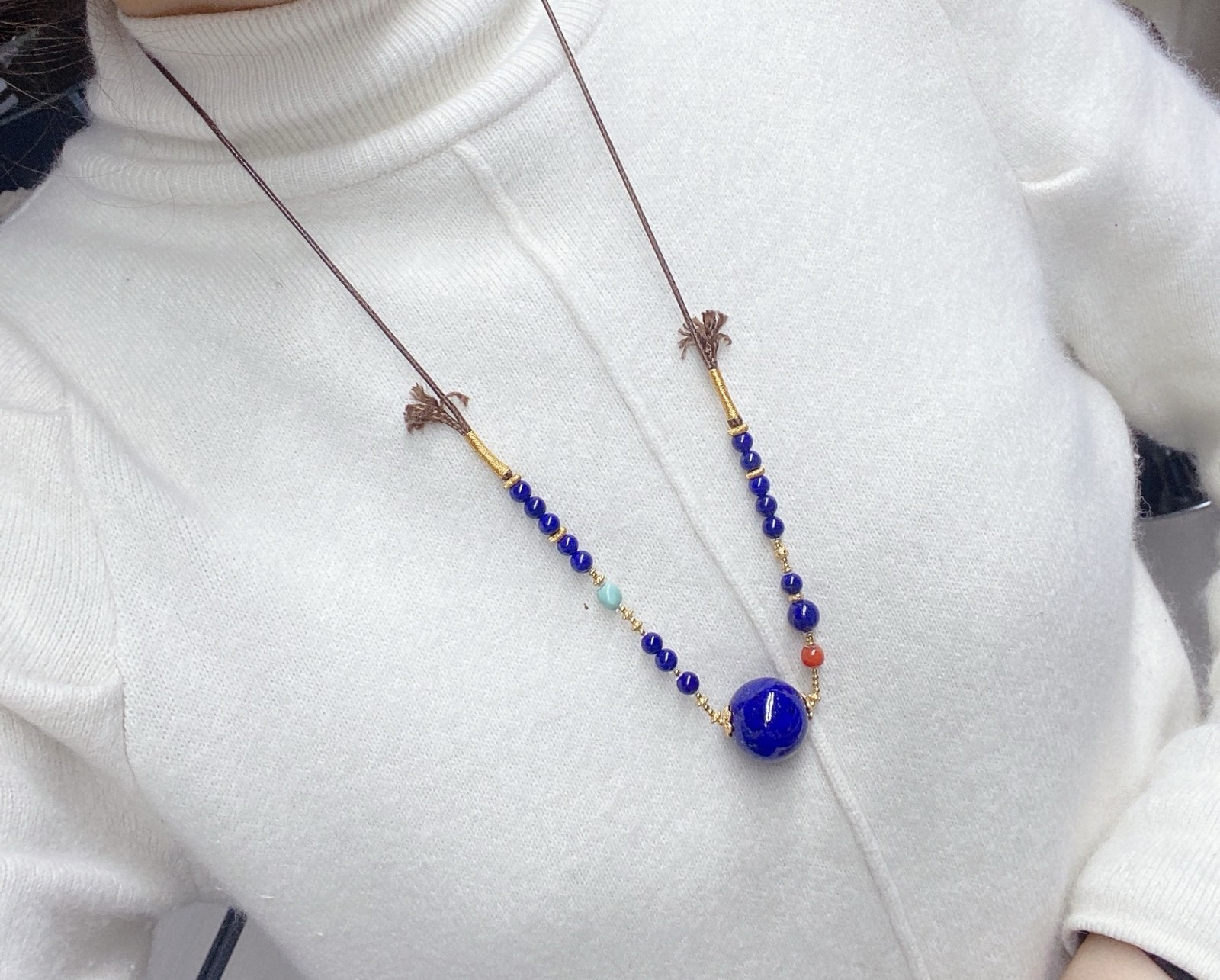 Glossy Old Mine Lapis Center Bead Choker Gold Wrapped Multi Stone Short Necklace
