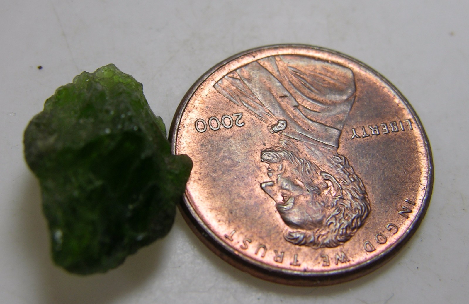 8.20Ct Russia 100% Natural Rough Raw Uncut Diopside Crystal Specimen 1.60g 17mm
