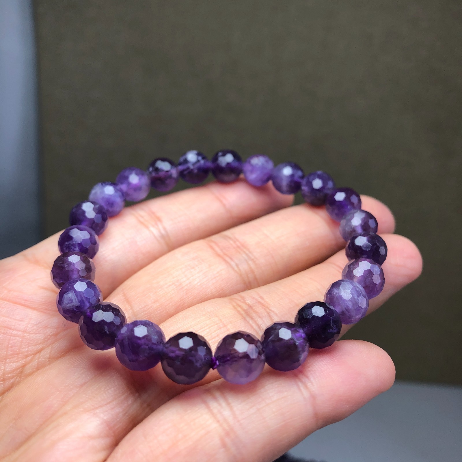 5Pcs Wholesal Natural Dreamy amethyst bracelets Crystal ball sphere facet 8mm