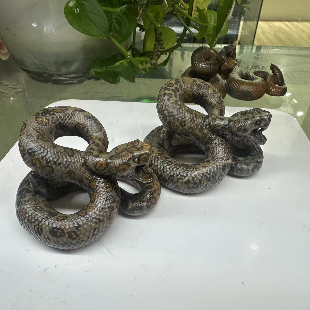 1pc Natural Quartz hand carved snake Crystal reiki healing decor gift