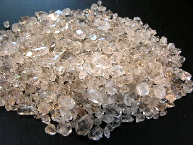 Diamond quartz smaller crystals gem grade 1/8-1/4″ natural Afghanistan 1/8# lots
