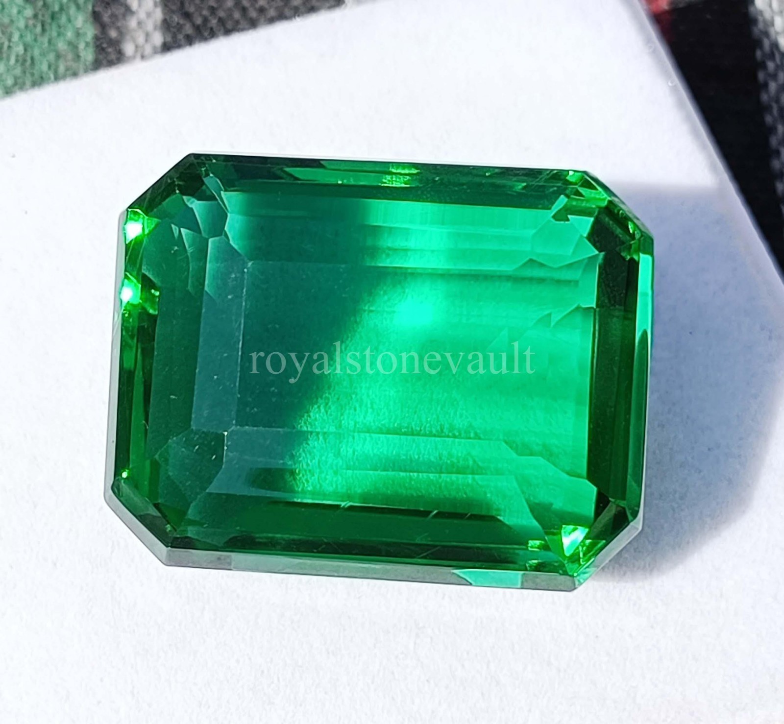 Natural Green Emerald IGL Certified 114.35 Ct Emerald Cut Loose Gemstone 5ISR