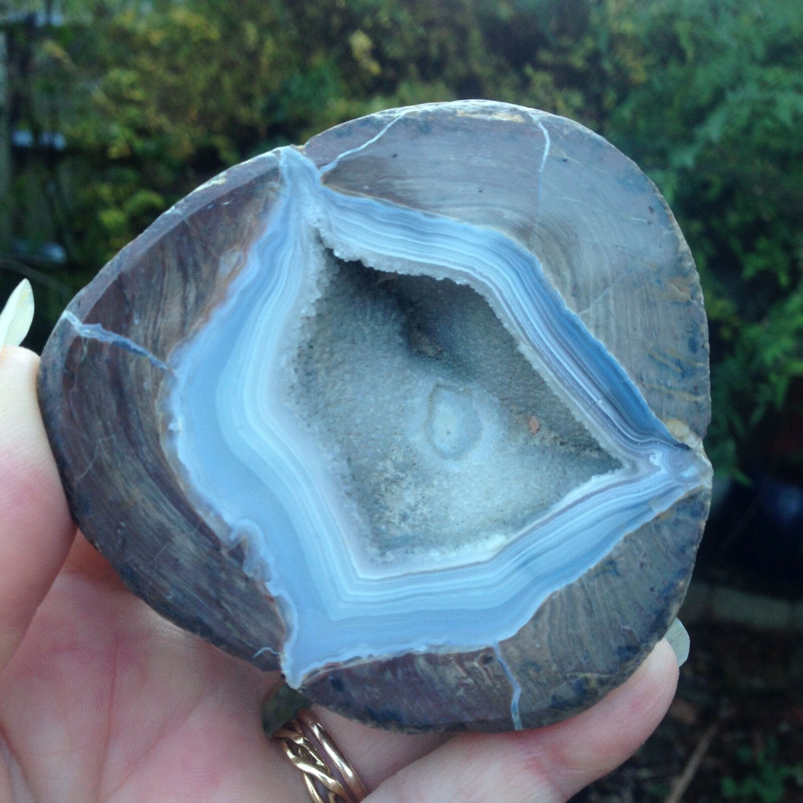 Large Crystal Geode Banded Agate Drusy Cave Healing Negativity 298g 8×7.6×3.6cm