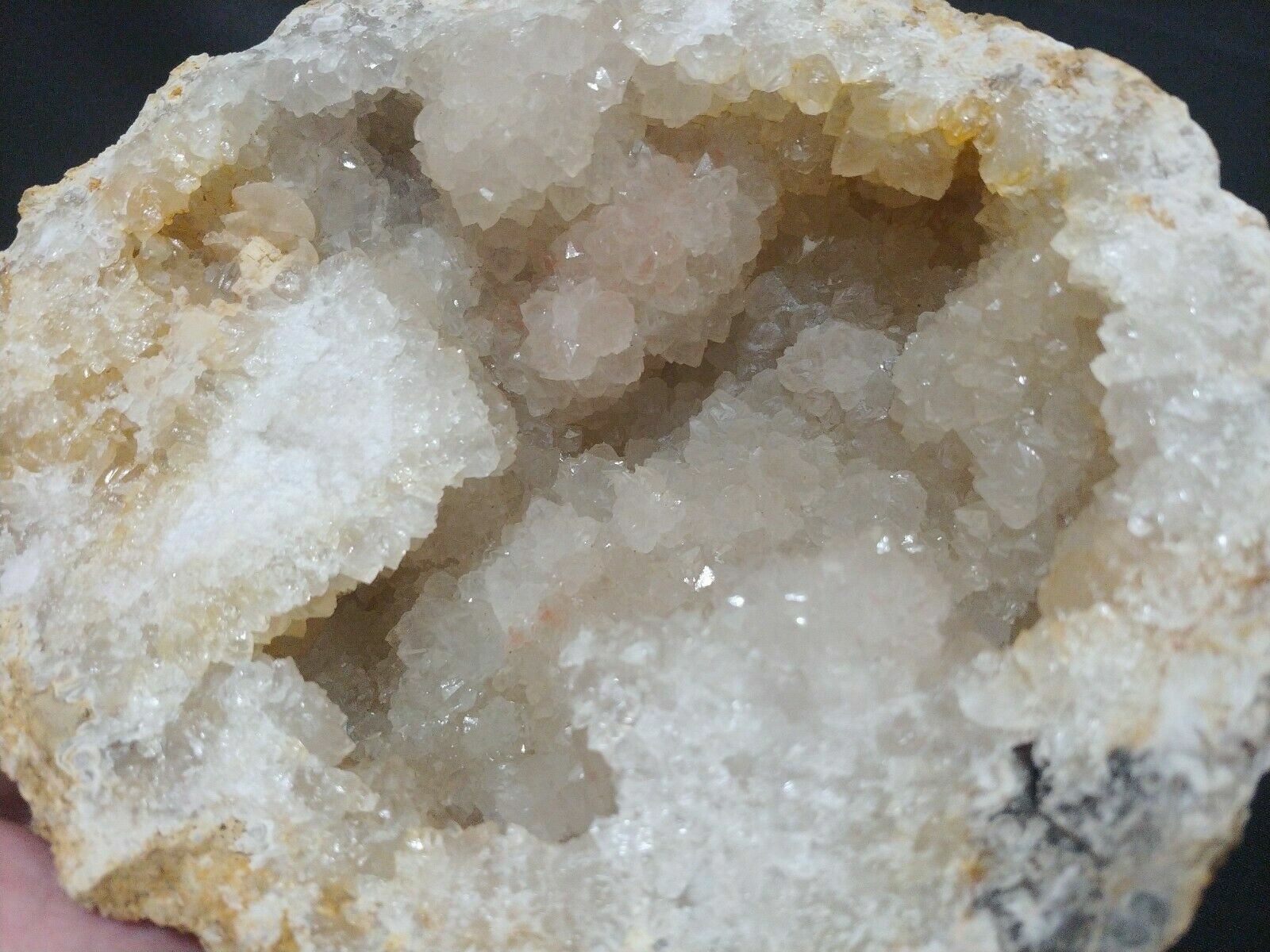 3X LARGE BASEBALL SIZE Keokuk Geode Unopened Break Your Own Crystal Quartz Xmas
