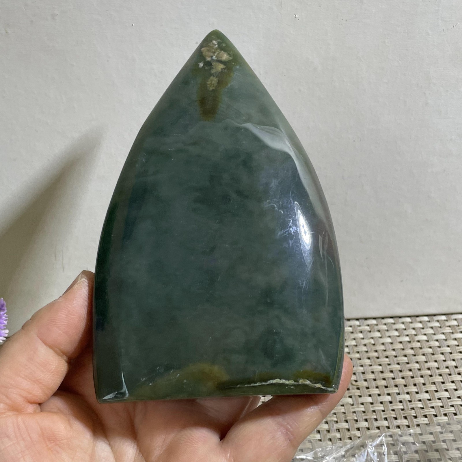 290g Natural agate water grass quartz crystal carving water drop heal #31