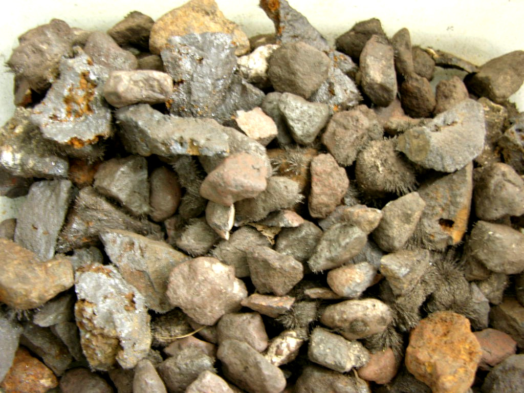 Magnetite all natural lodestone magnetic stone New Mexico 1 pound lot