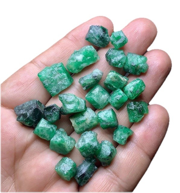 Emerald Terminated Crystal 290 Carats, Anniversary Gift, Love Birthday Gift, DIY