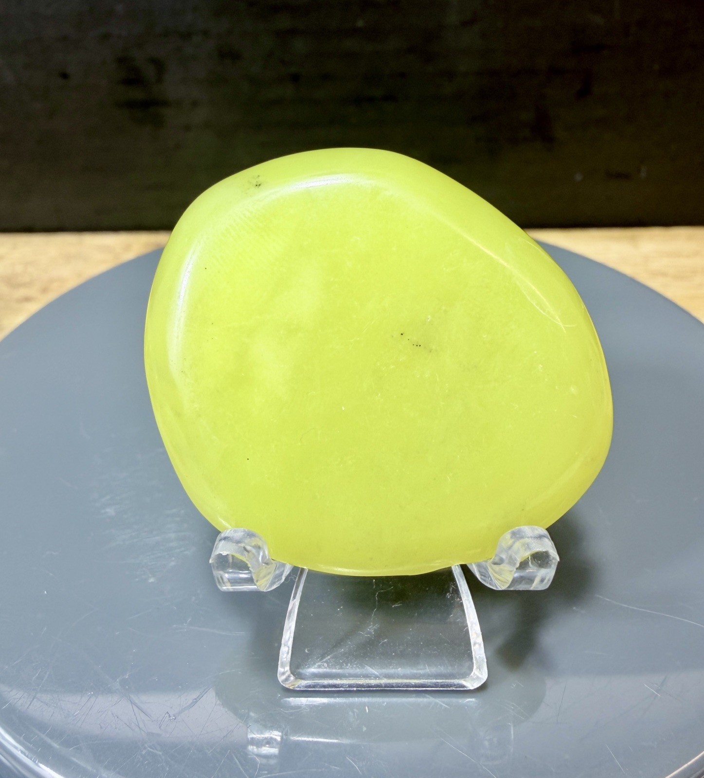 Crystal Lemon Jade Palm Stone Flat Healing Spiritual Collect yellow pocket 29g 1