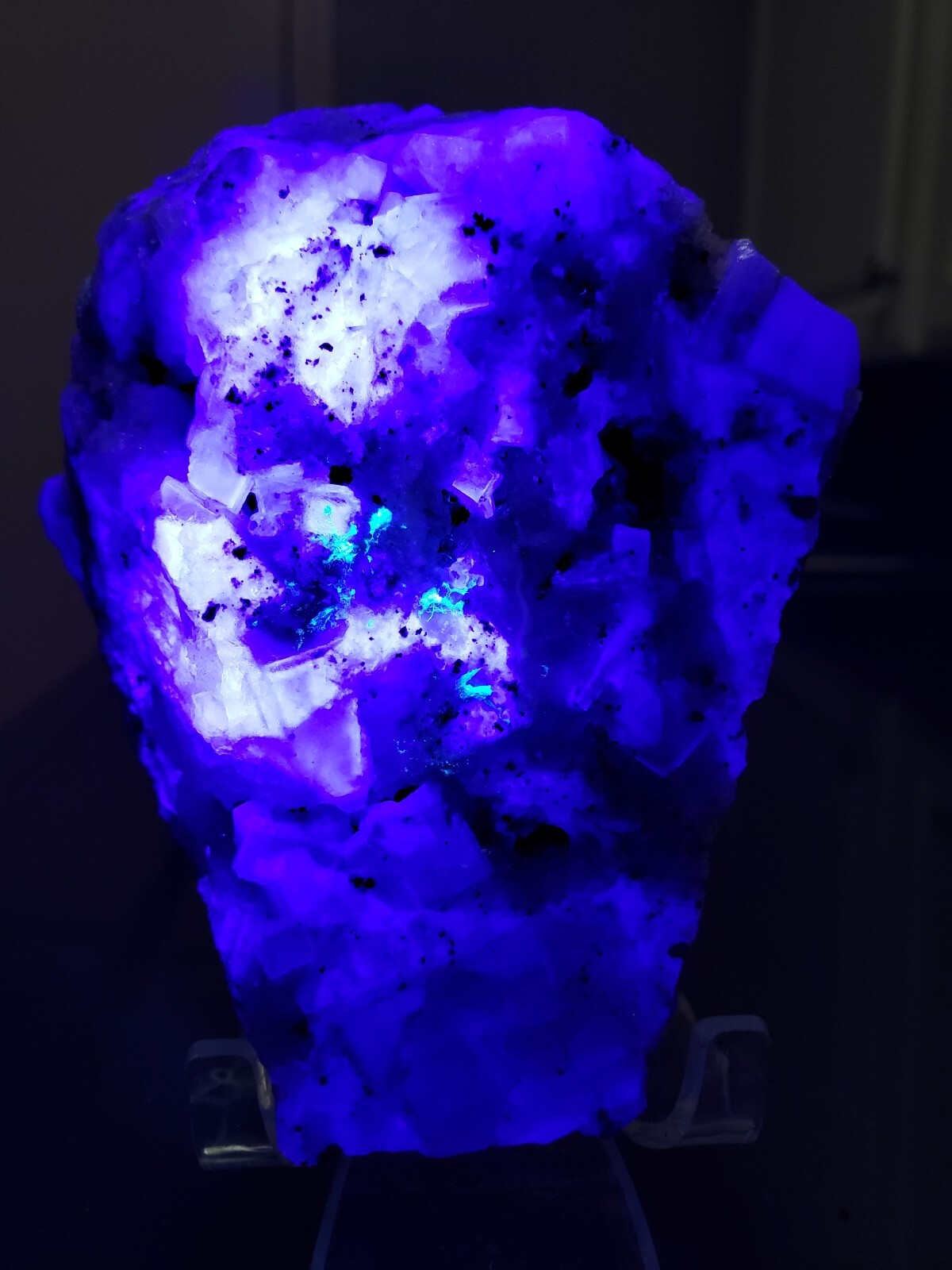 Nigerian Daylight Color-Changing Purple-Grayish Fluorite Quartz Crystal Pyrite