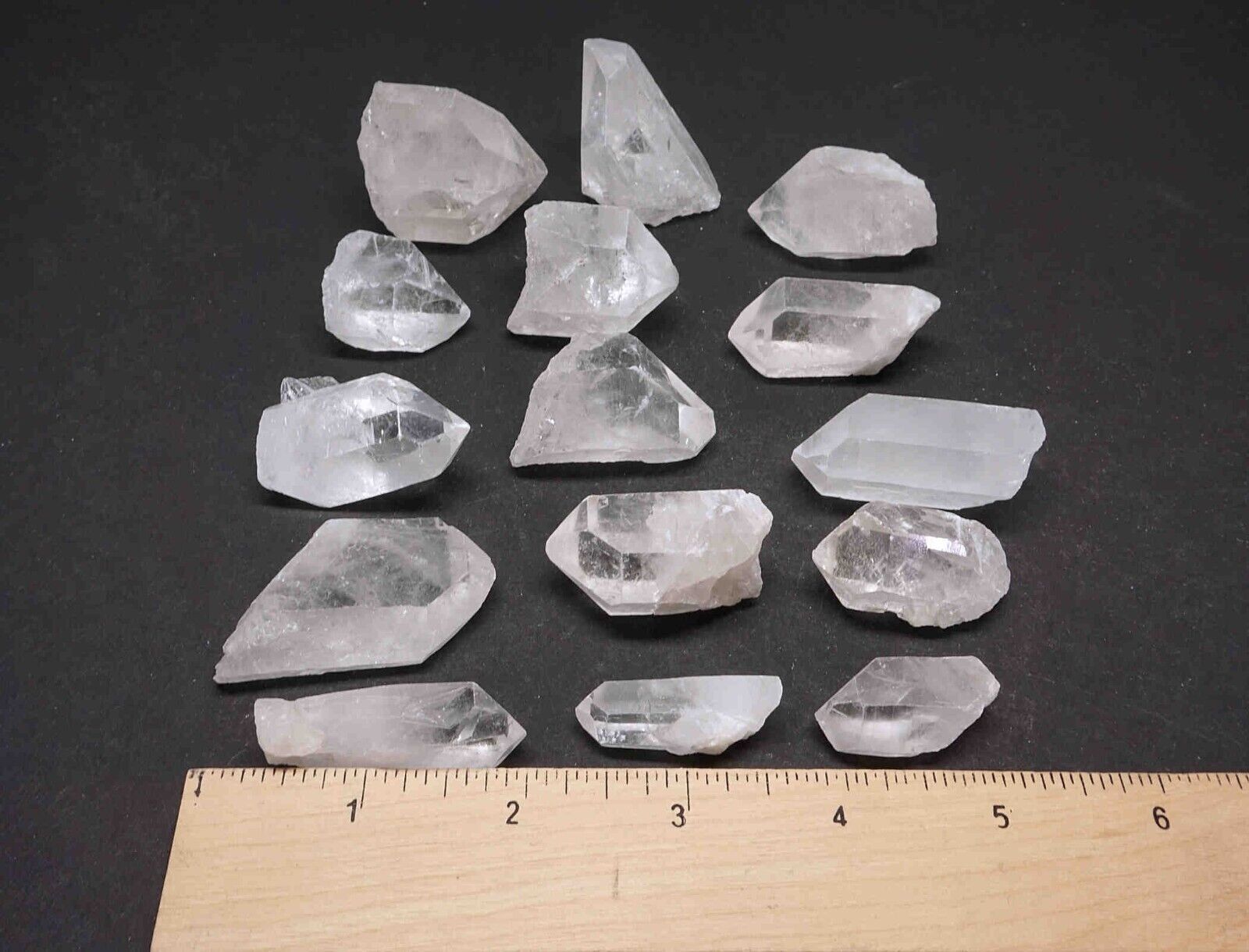 Quartz Crystal Points 10 Oz Box Raw Natural Clear Crystals Wholesale Gemstones