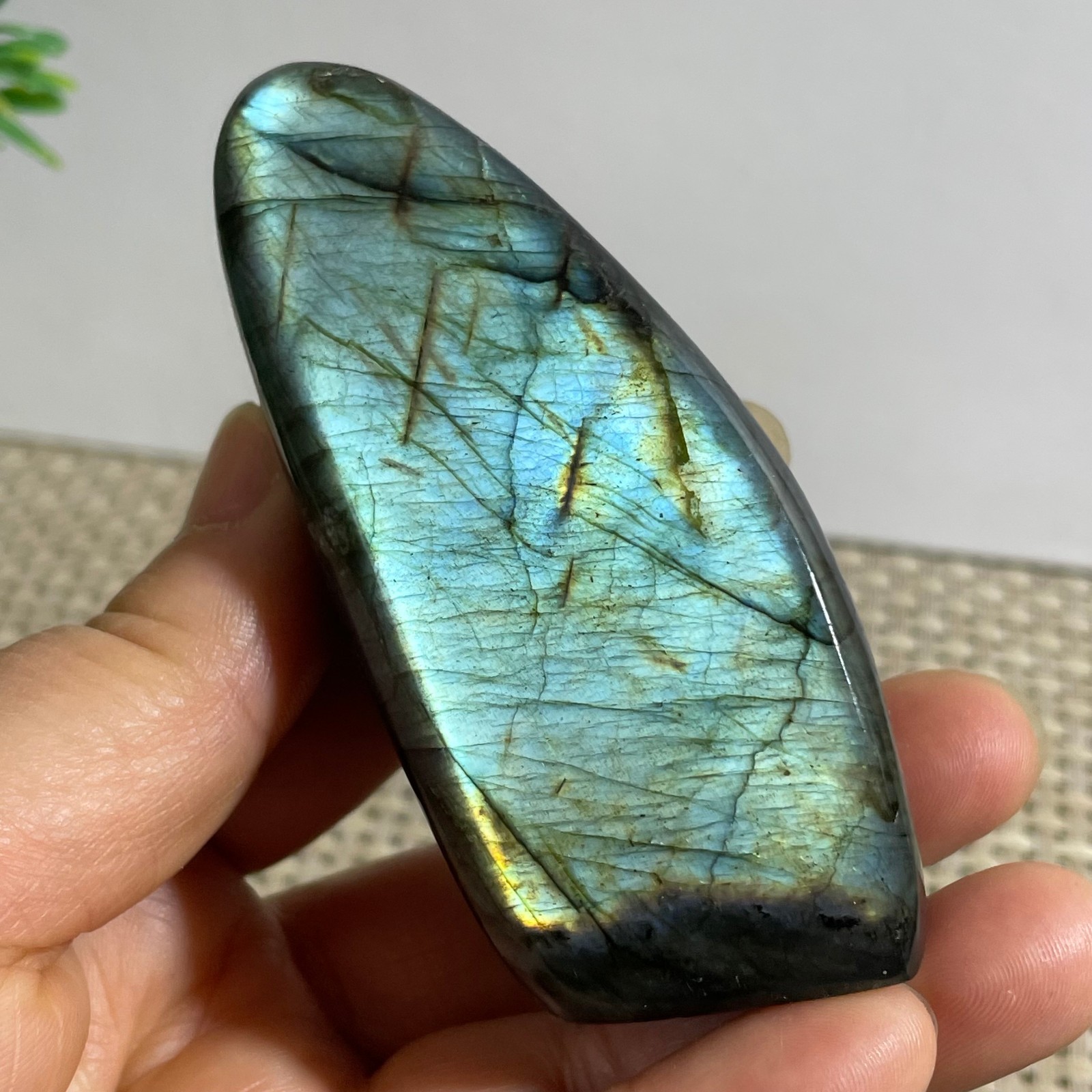 Natural Labradorite Crystal gemstone rough original Specimen 125g