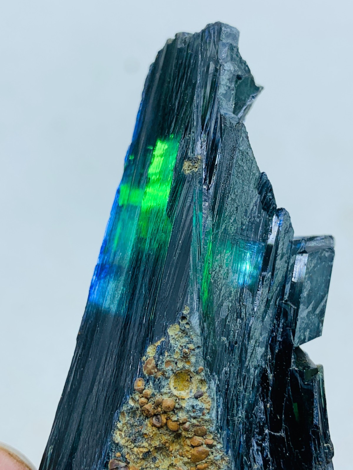 148ct 68mm TOP EXCELLENT BLUE GREEN VIVIANITE CRYSTALS Specimen FROM Brazil