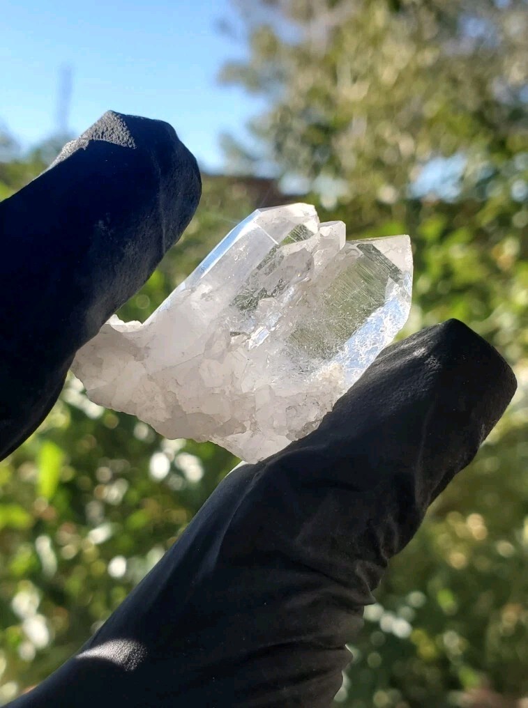 16g Natural White Clear Quartz Cluster Crystal Point Healing Mineral Specimens