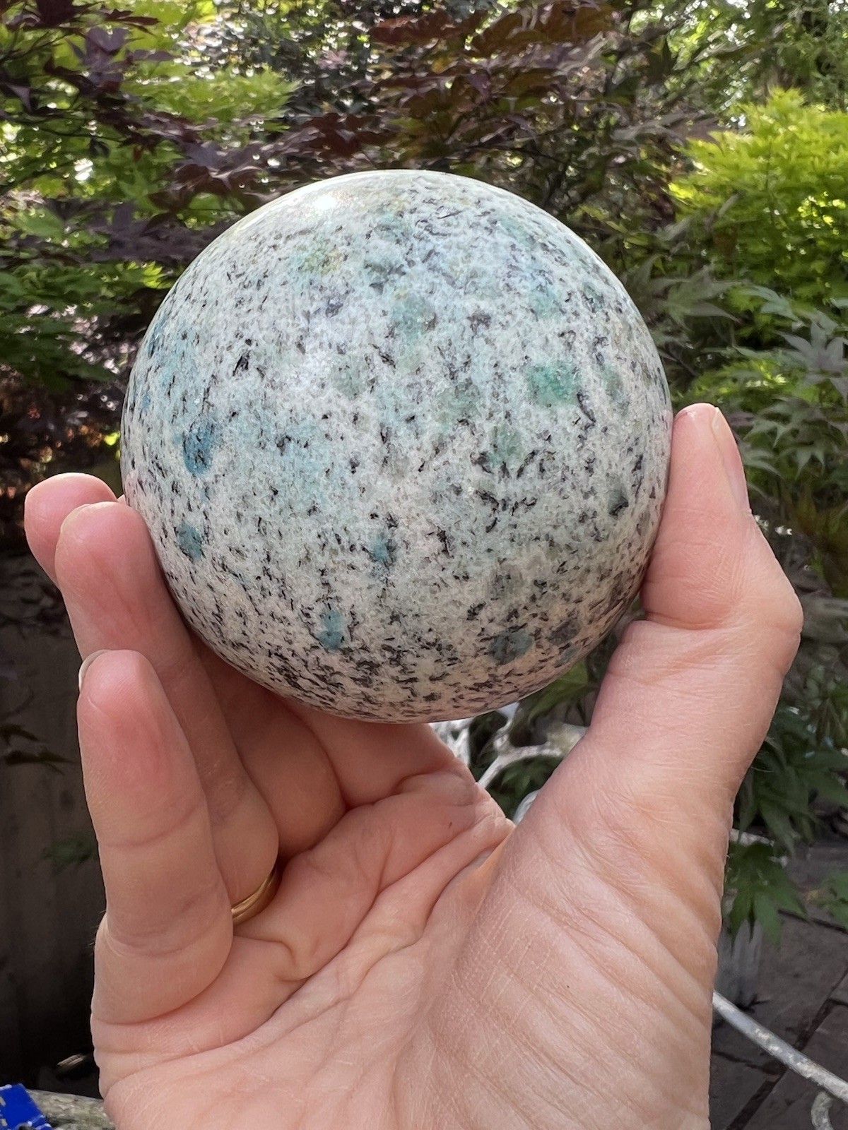 K2 Crystal Ball Sphere AAA+ : Cooling : Calming 572g 73mm 31
