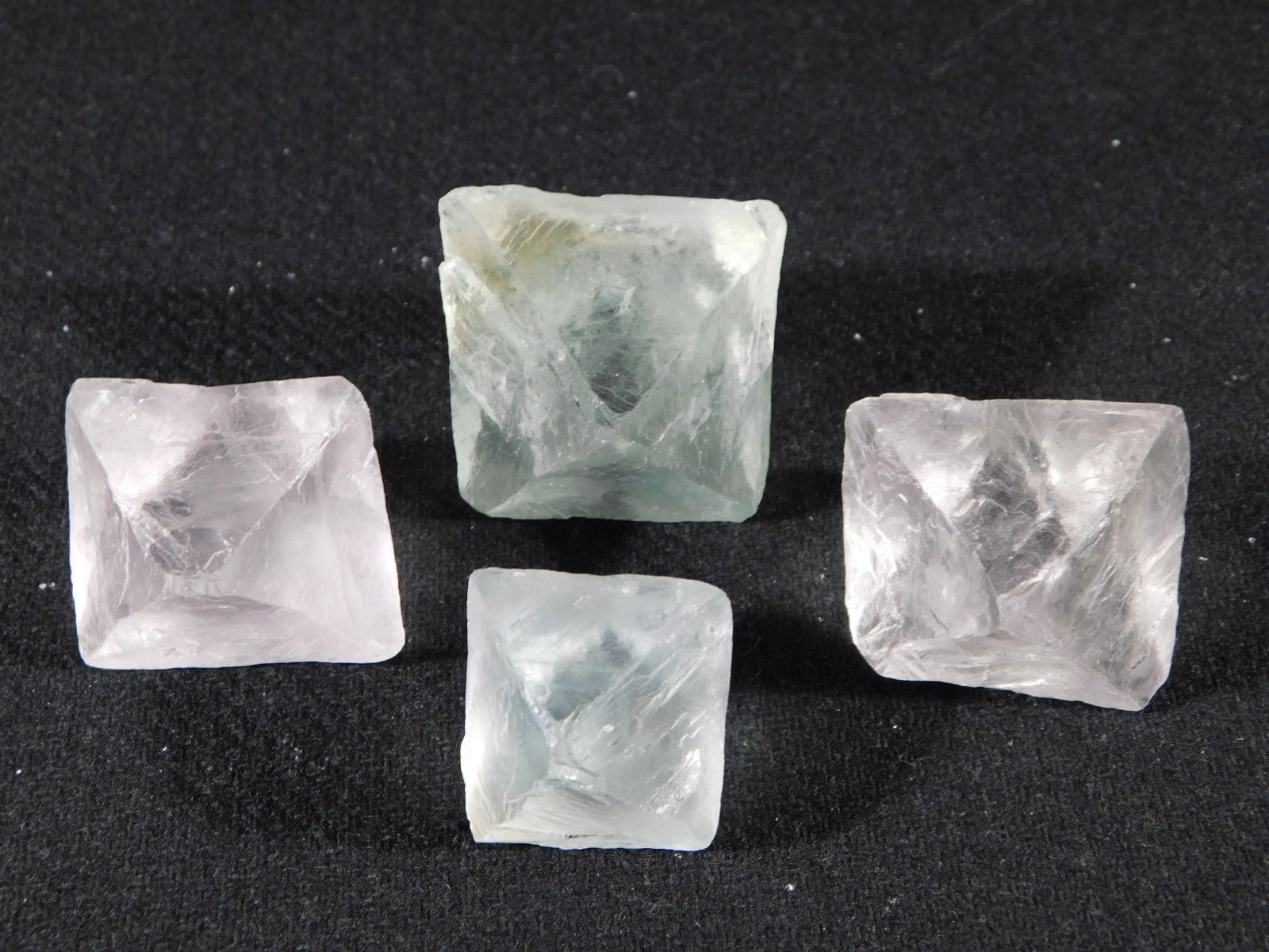 Lot of FOUR! AAA Fluorescent Semi Translucent FLUORITE Octahedron Crystals 188gr