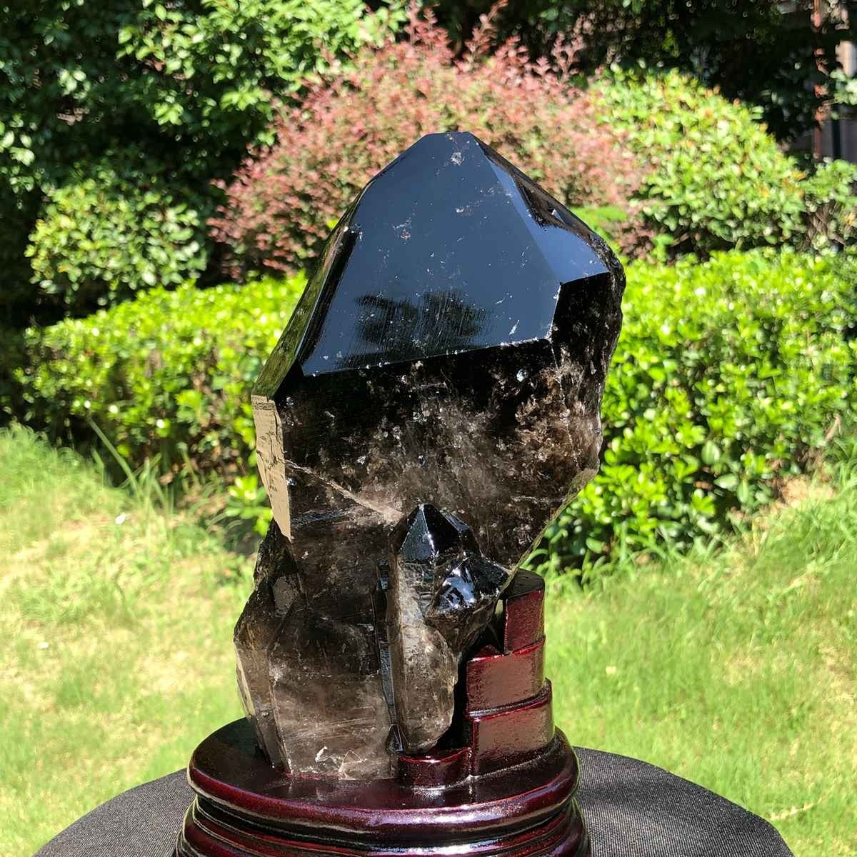 3100g Natural tea crystal specimen + pedestal MH1761