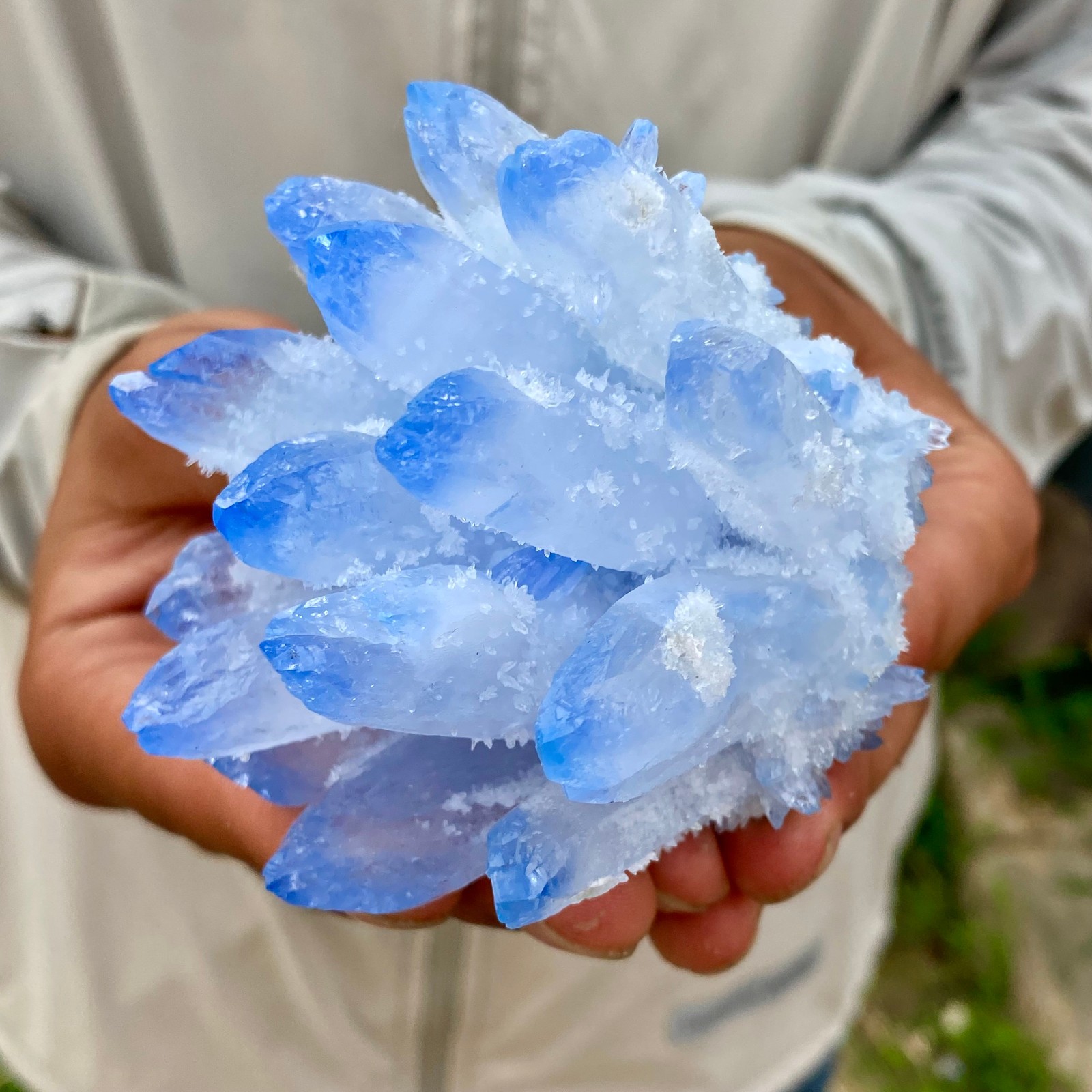 375G New Find blue Phantom Quartz Crystal Cluster Mineral Specimen Healing