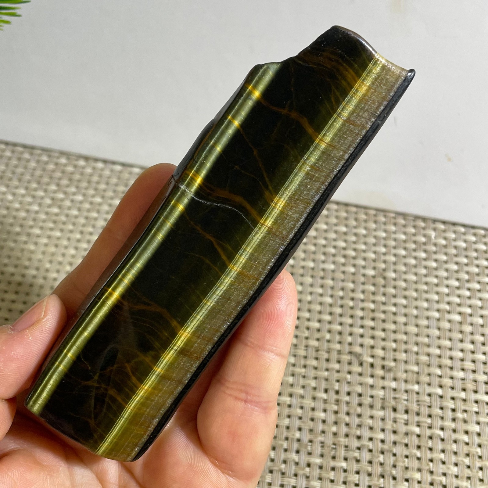 120g Natural tiger’s-eye Rough Raw Stone Rock Specimen Reiki healing