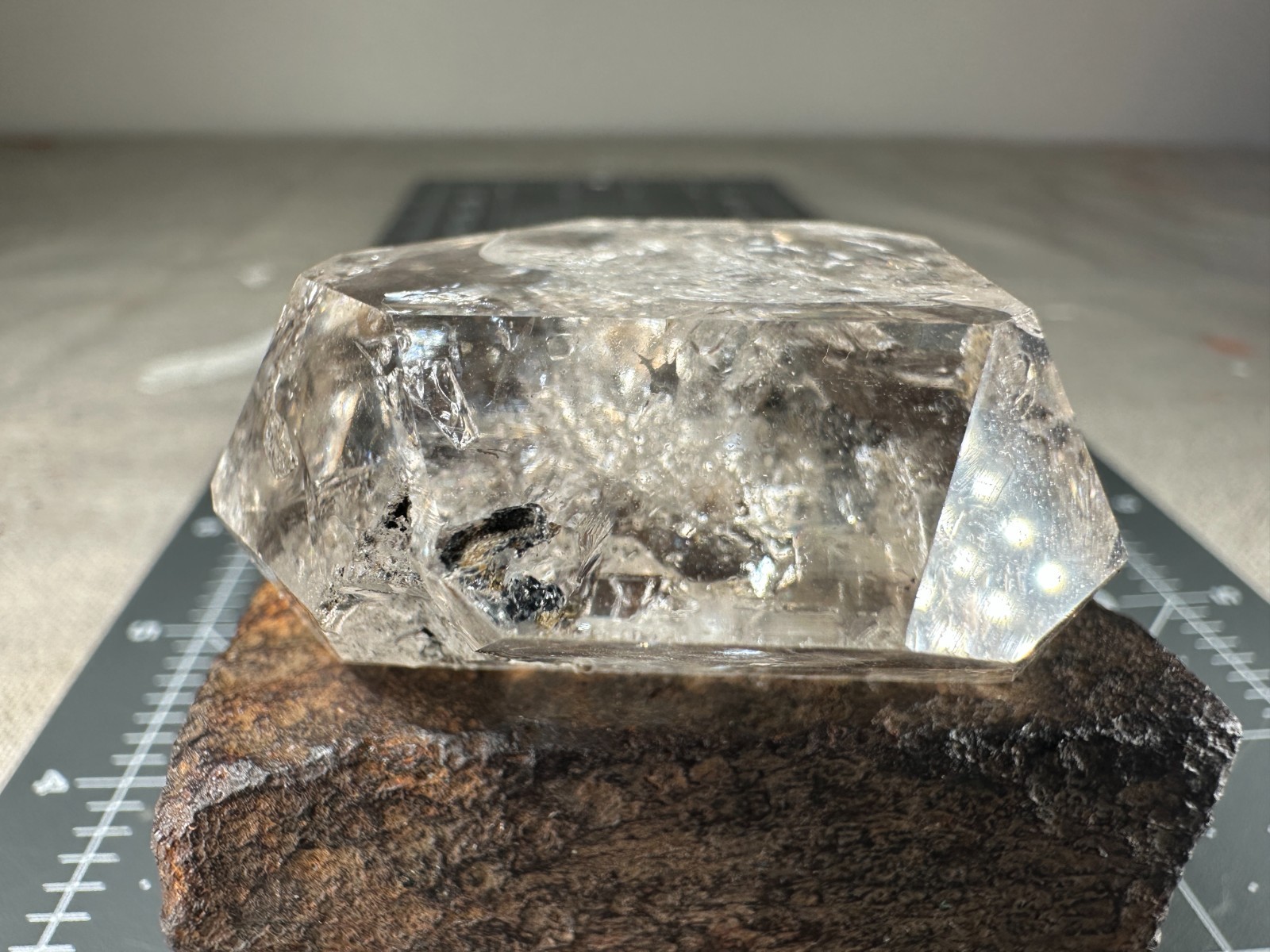 ➤ Genuine from Herkimer New York ➤281.5 Ct – 2 Inch HERKIMER DIAMOND ➤VIDEO➤1191