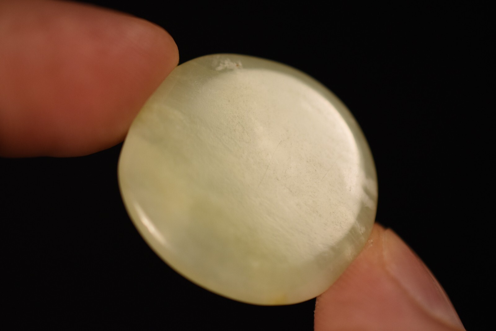 *NEW JADE* Flat Stone 3cm 7.2g Palm Worry Thumb Tumbled Natural Stone Bowenite