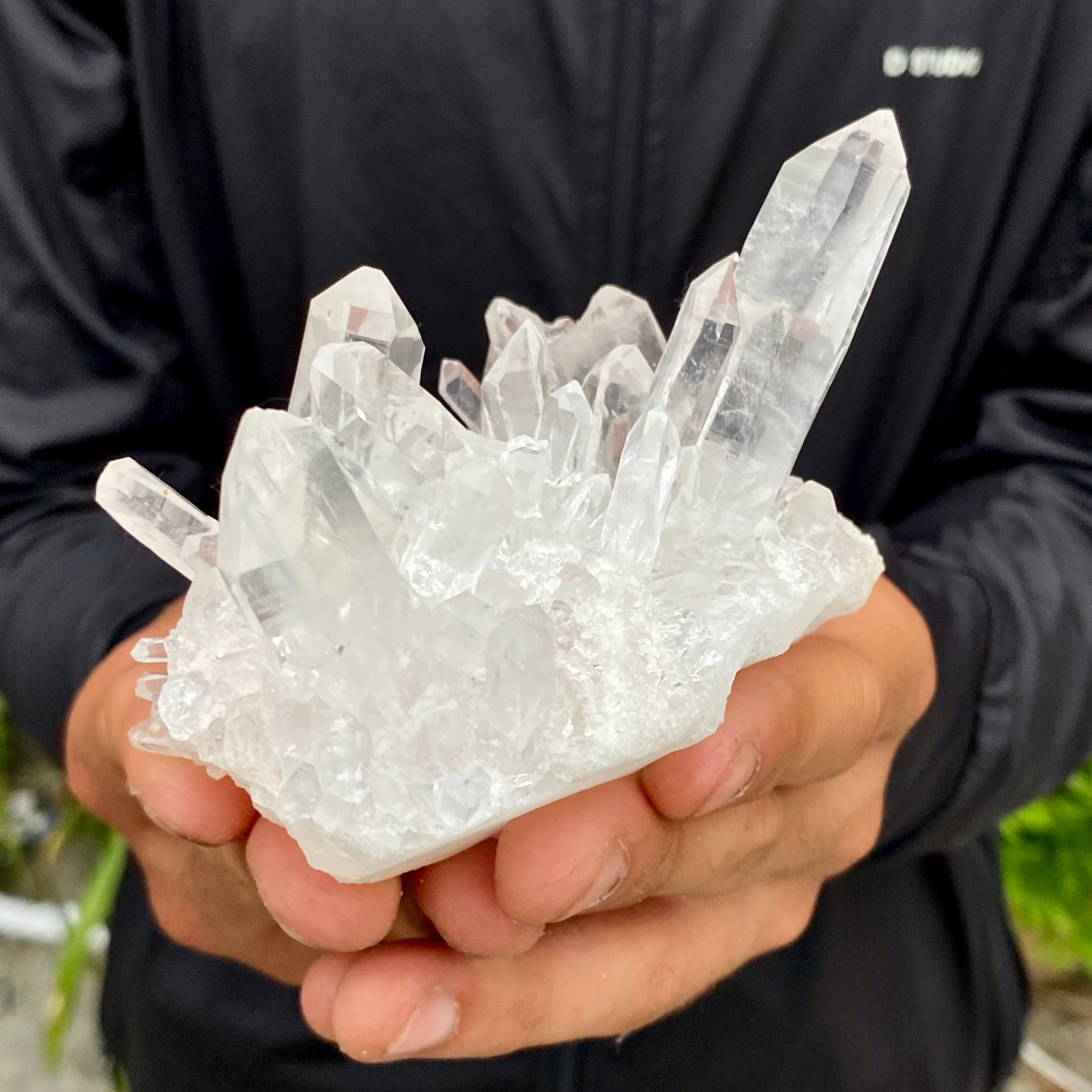 357G A+++Natural white Crystal Himalayan quartz cluster /mineralsls