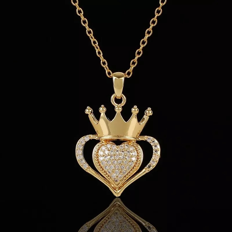 Women’s Fashion Jewelry Cubic Zircon Gold Heart Crown Pendant Necklace 1PC