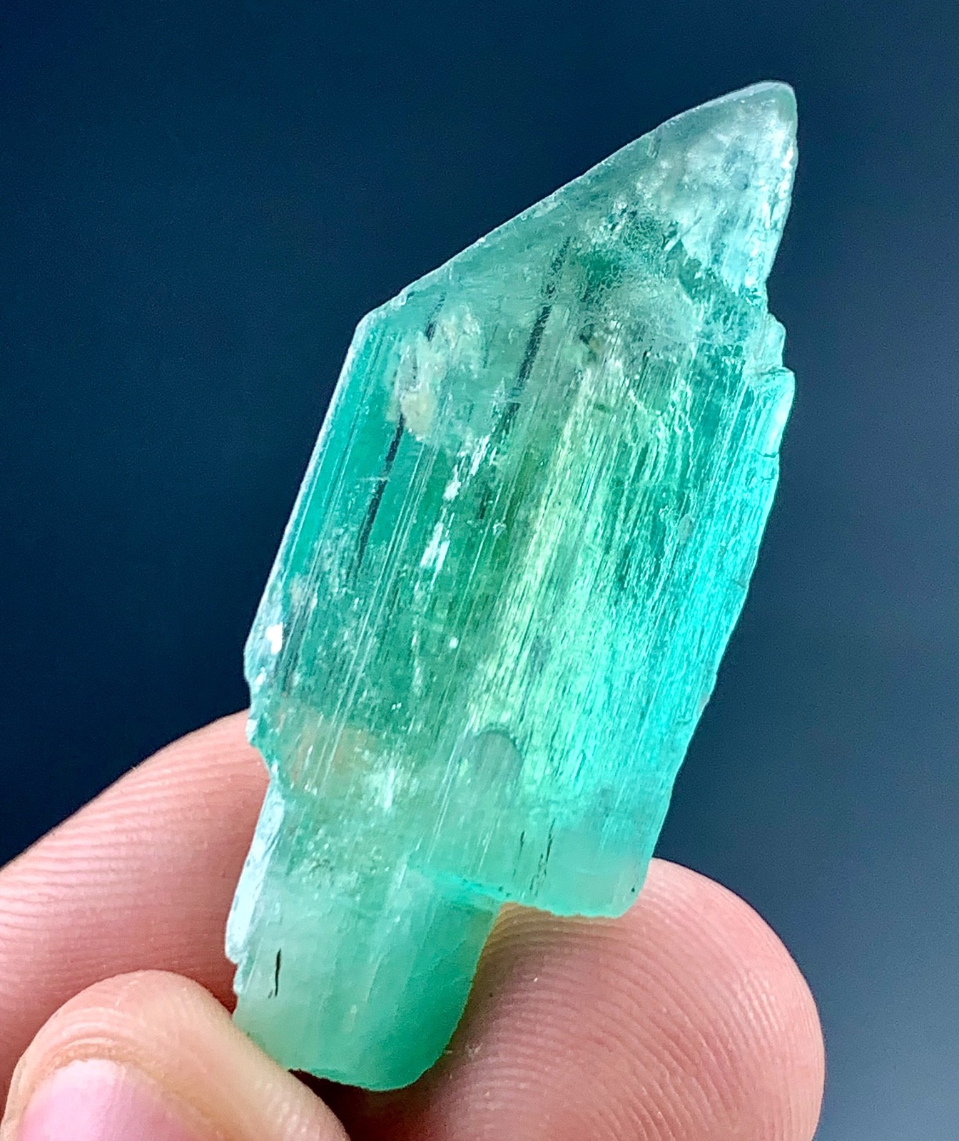 Hiddenite Kunzite Crystal From Afghanistan 40 Carat