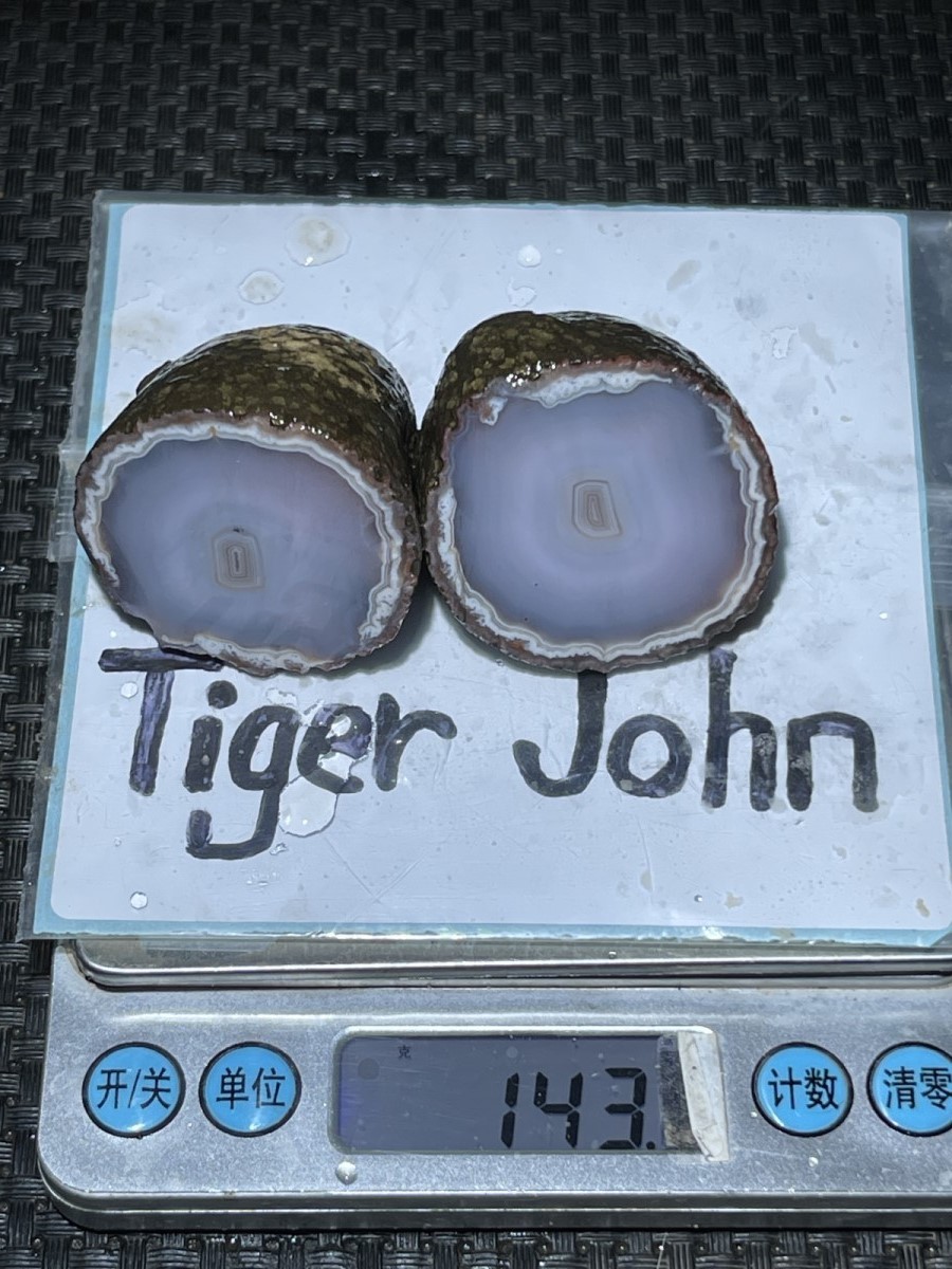 1Pair China Agate Hebei xuanhua natural Slices Crystal collectible 143g 37
