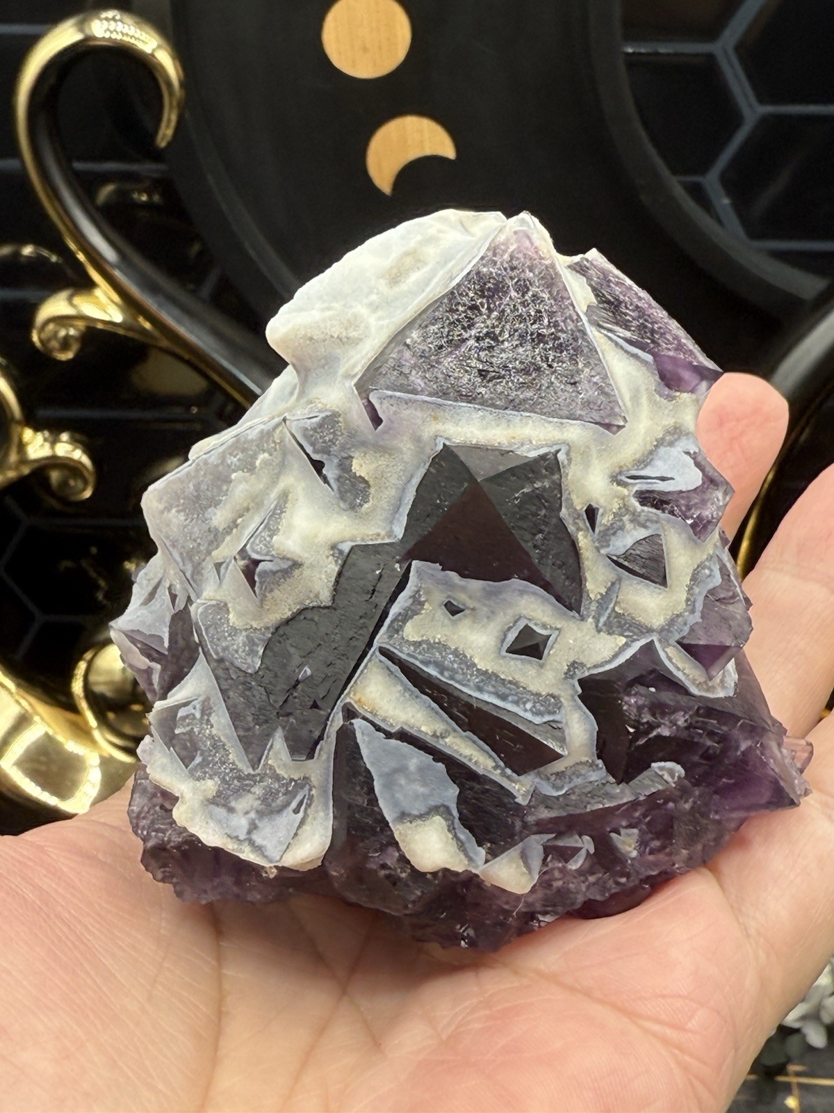 Natural Zhejiang octahedron purple fluorite specimenCrazy Uv Free ship & Gift