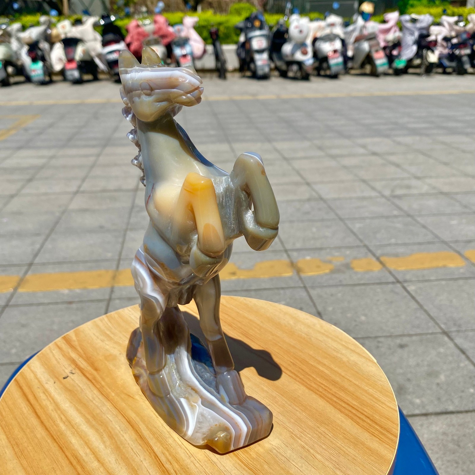 1.96LB Natural Agate Carved Horse Figurine, Exquisite Hand Carved Gemstone Statu