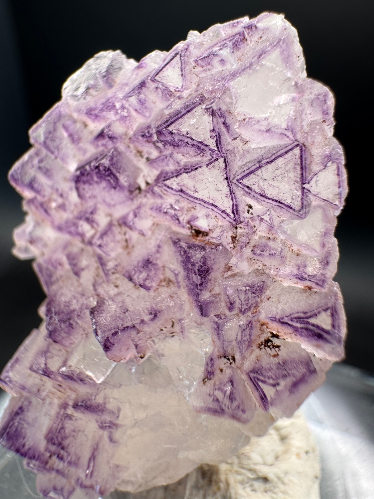 6531 NEW Database Fluorite Purple Triangle Yun Nan 35g