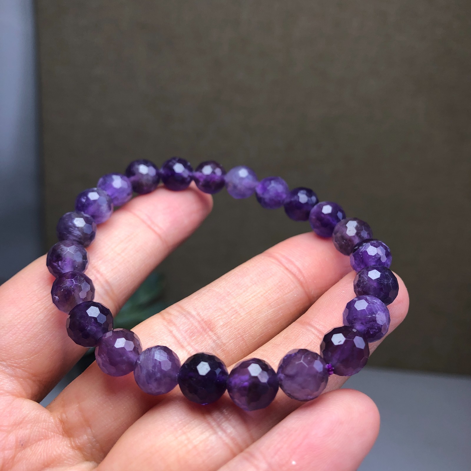 5Pcs Wholesal Natural Dreamy amethyst bracelets Crystal ball sphere facet 8mm
