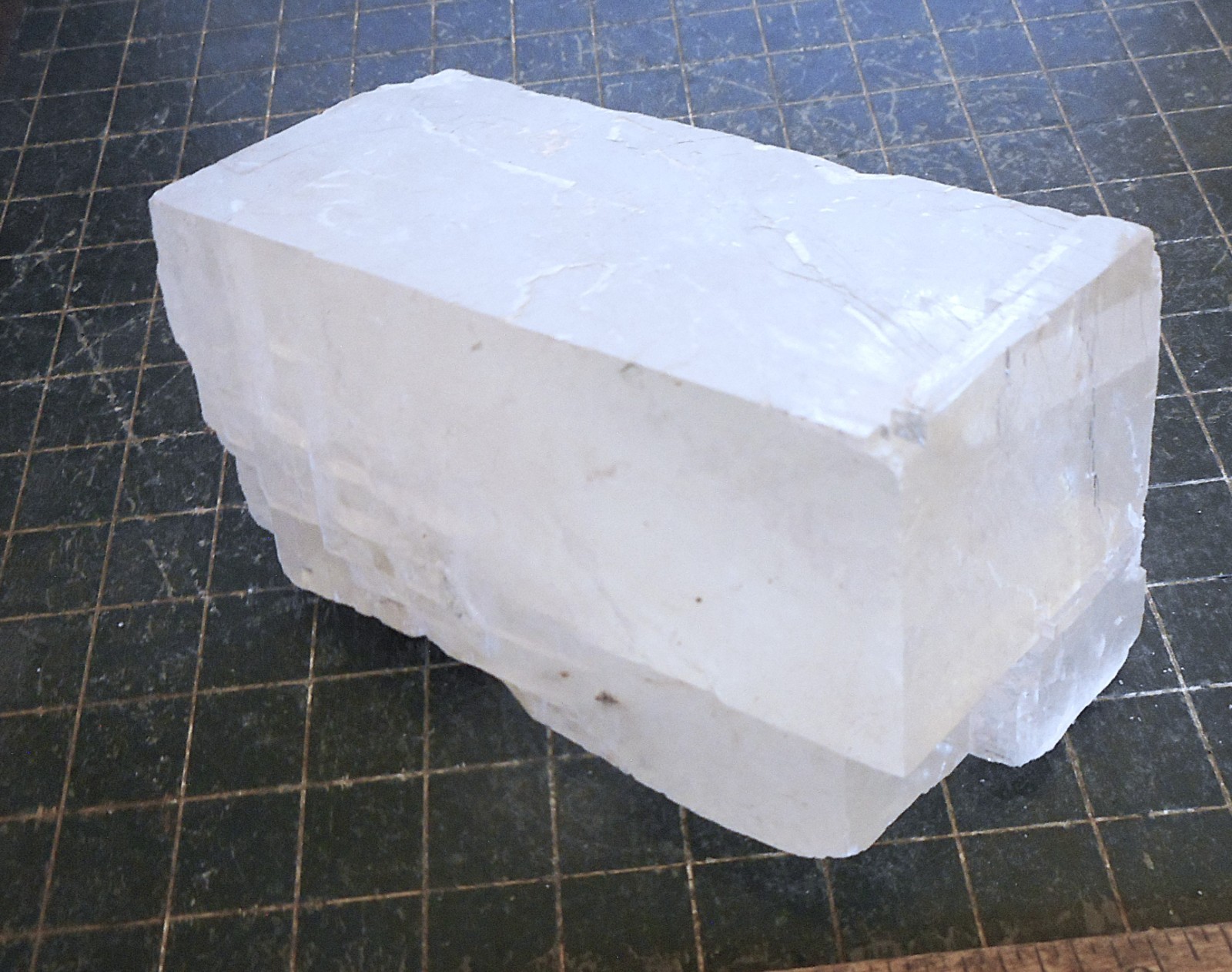 Calcite Crystal Rhombus, Goede, Natural White Specimen. 3.5″ India
