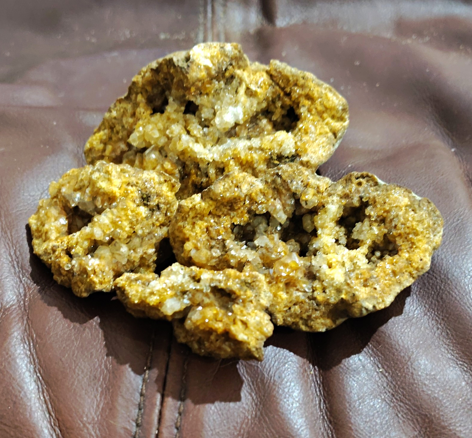 Natural Crystal Cluster Geode Mineral Specimen Rock, Brown/White