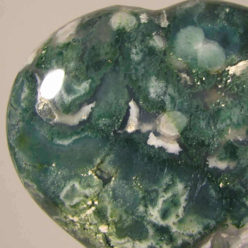 2.6″ GREEN MOSS AGATE Heart Gemstone Polished Palm Stone – India