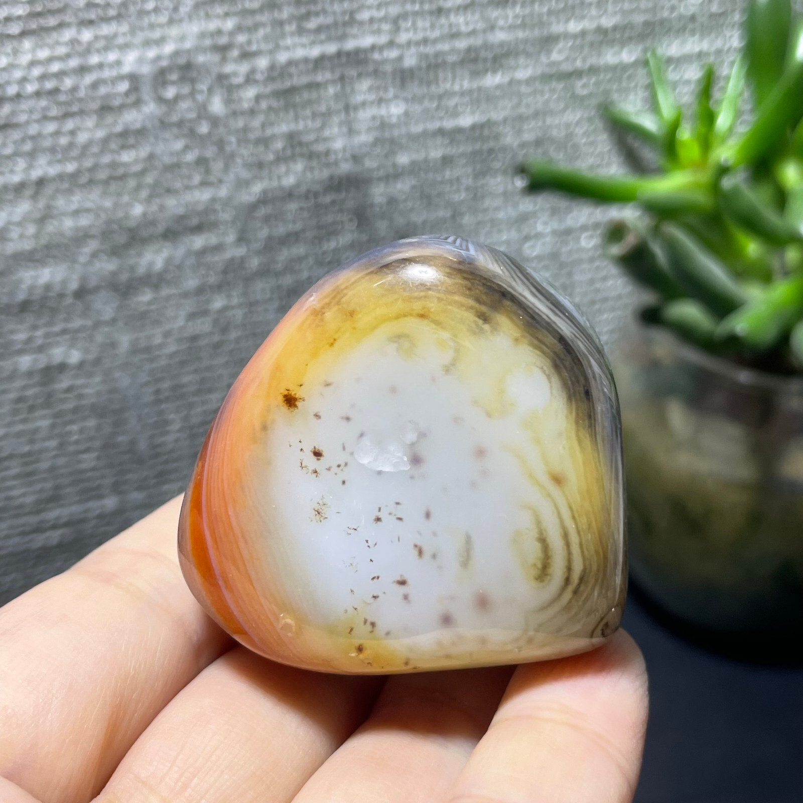 80g Crazy Lace SILK Banded Agate Polished Crystal Tumbled Stone Madagascar M7712