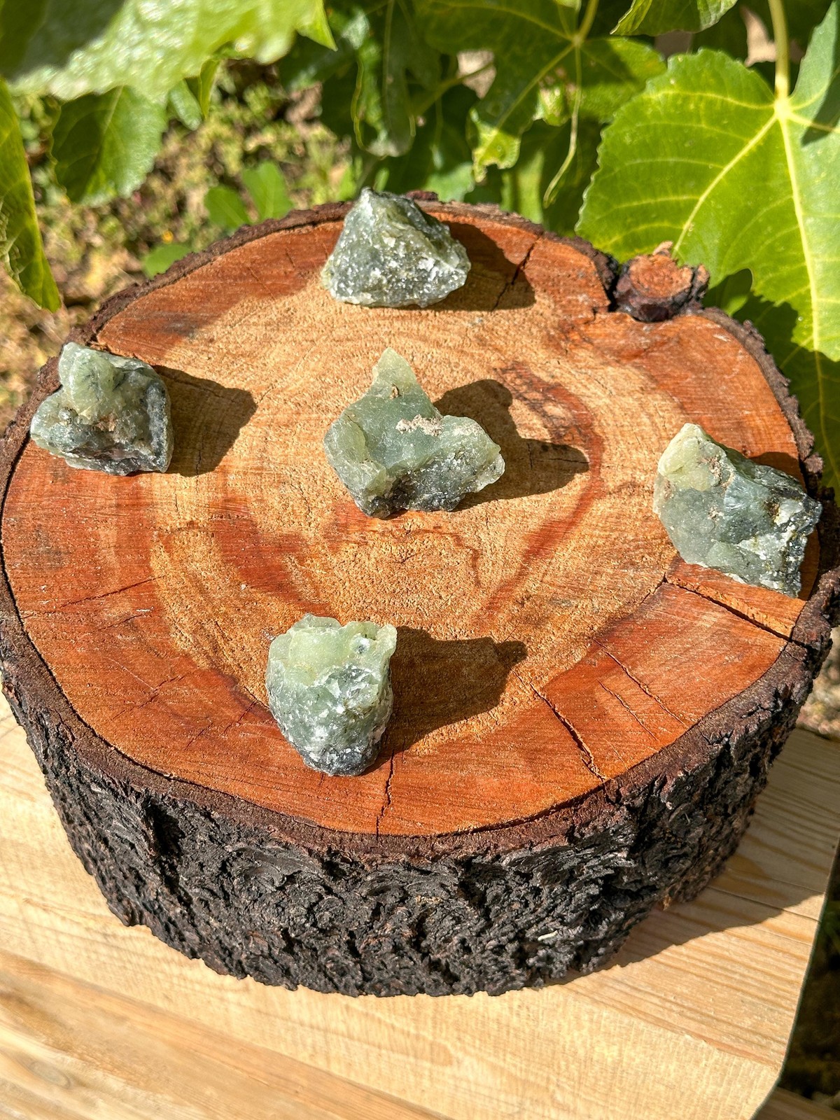 Raw Prehnite Stone / Karoo / Chiltonite / Prehnitoid / Edelite
