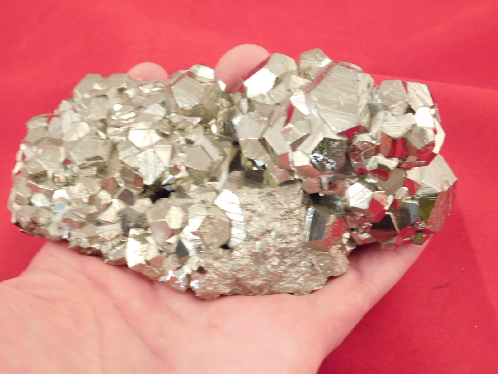 BIG! Dodecahedron PYRITE Crystal Cluster NICE! and 100% Natural Peru 850gr
