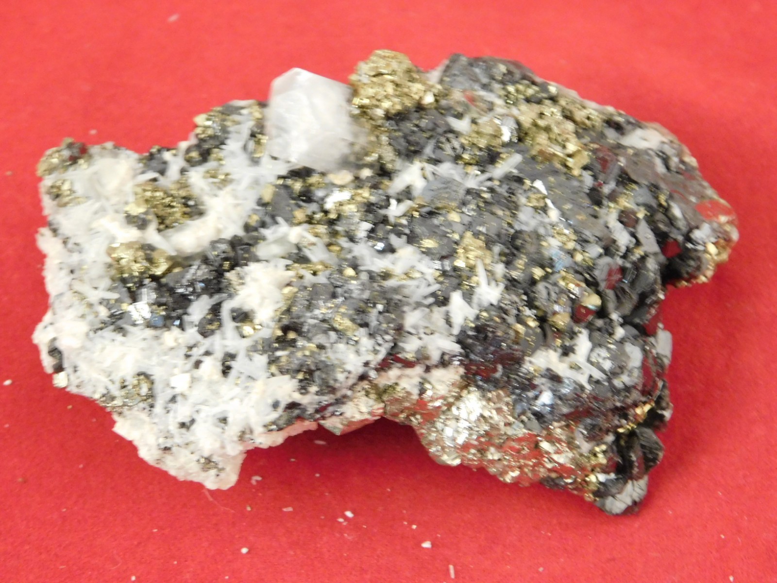 Sphalerite Crystal Cluster with Chalcopyrite Calcite and Pyrite 116gr