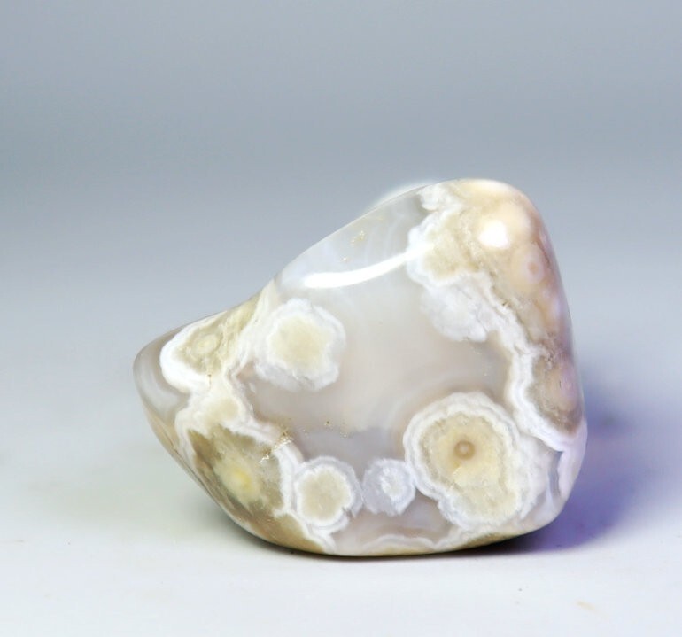 Natural Ocean Jasper Agate Quartz Crystal Round Pendant Reiki Stone Mineral