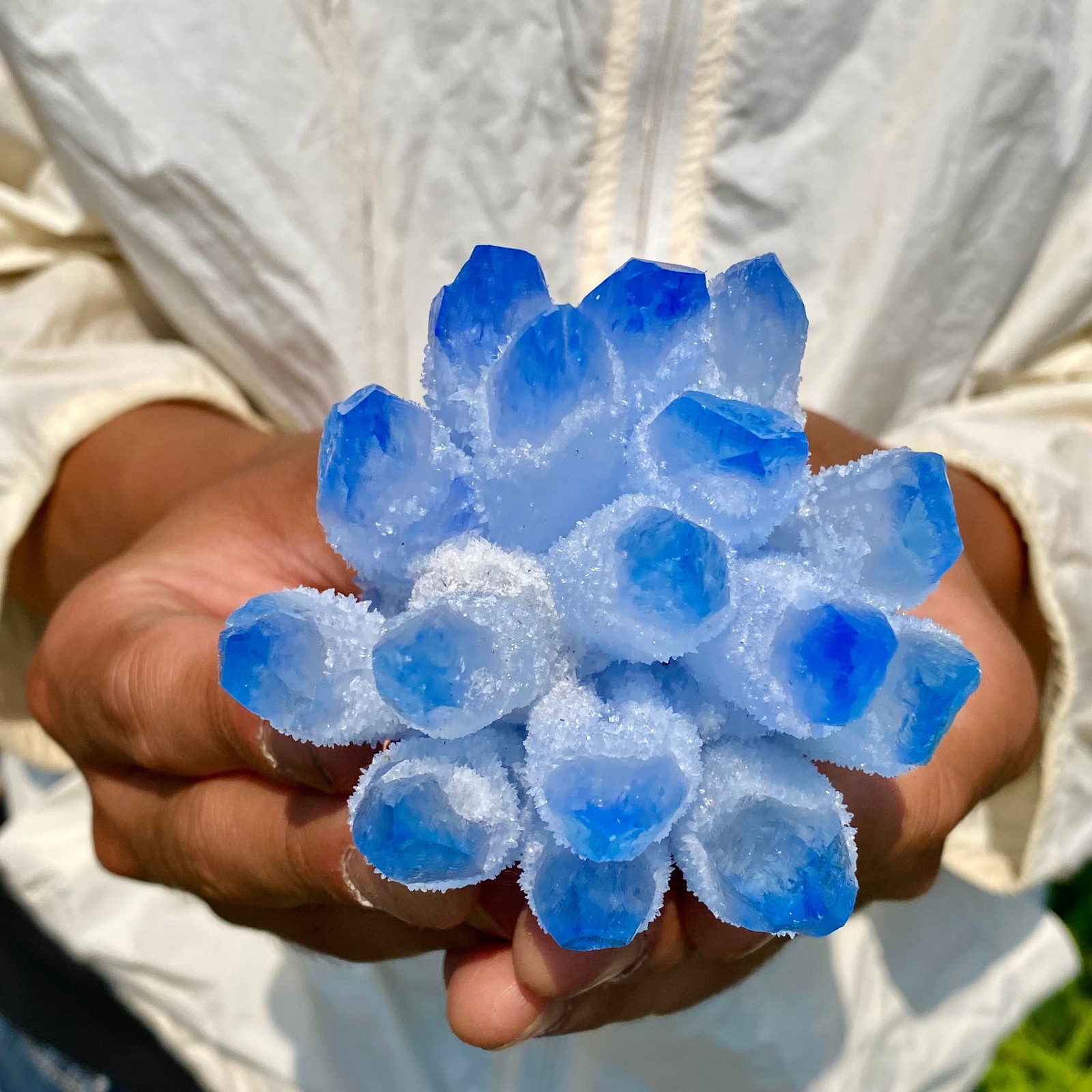 313G New Find blue Phantom Crystal Quartz Cluster Mineral Specimen Healing