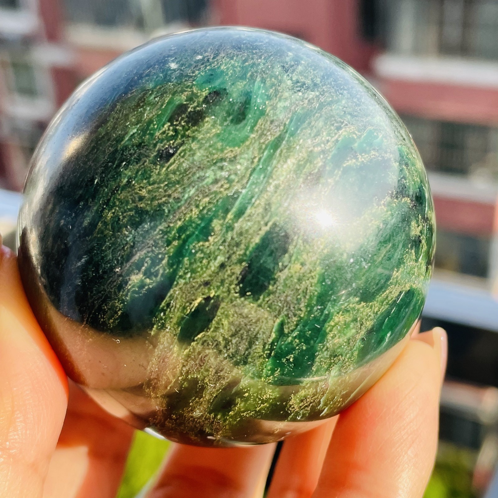 290G Natural emerald ball spiritual healing F3