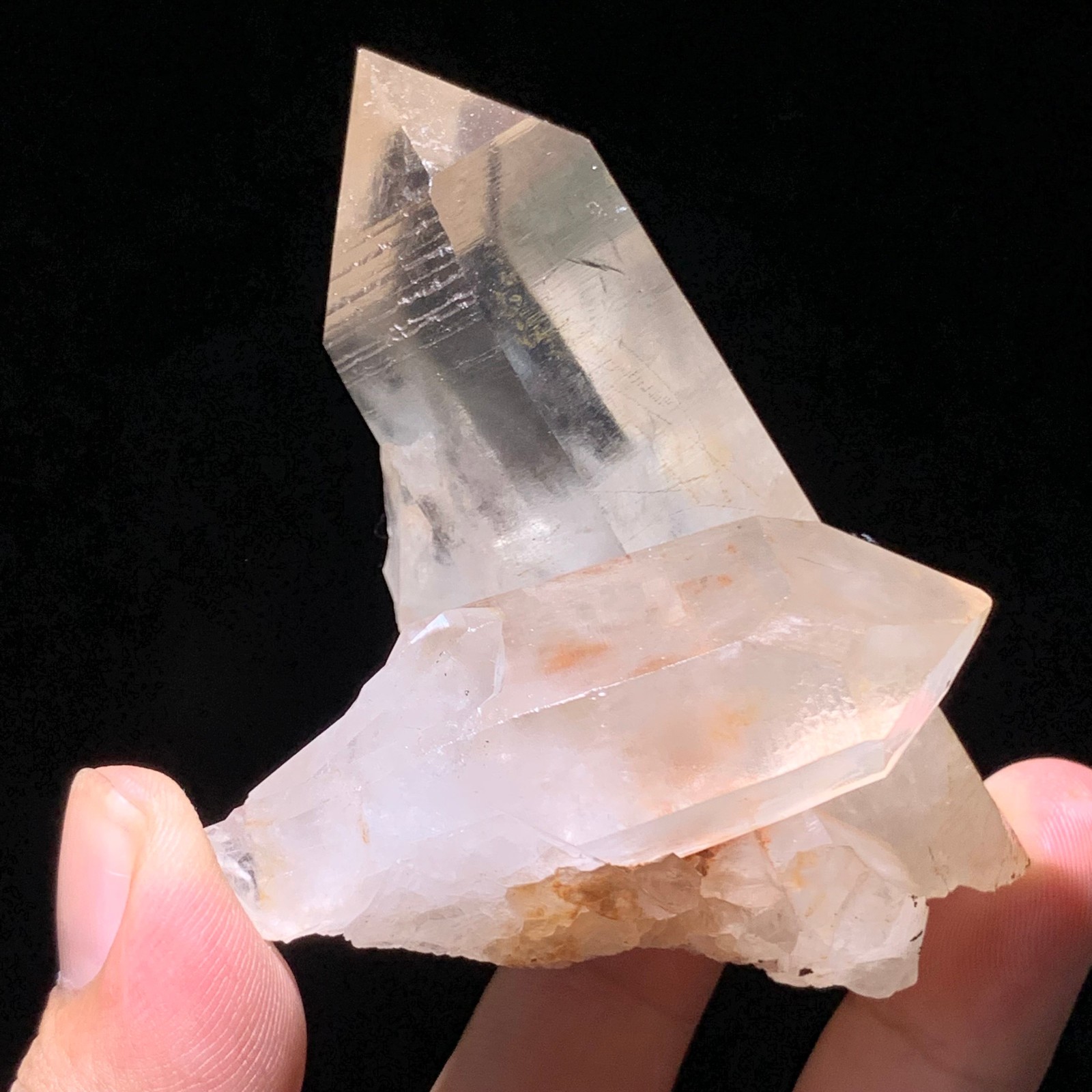 146g Natural white crystal cluster point mineral specimen Chakras Healing