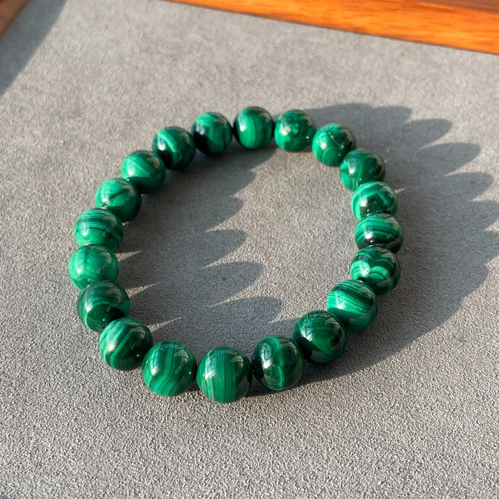 Natural Malachite Bracelet 10mm Green Gems Healing Energy Reiki Stretch Bracelet