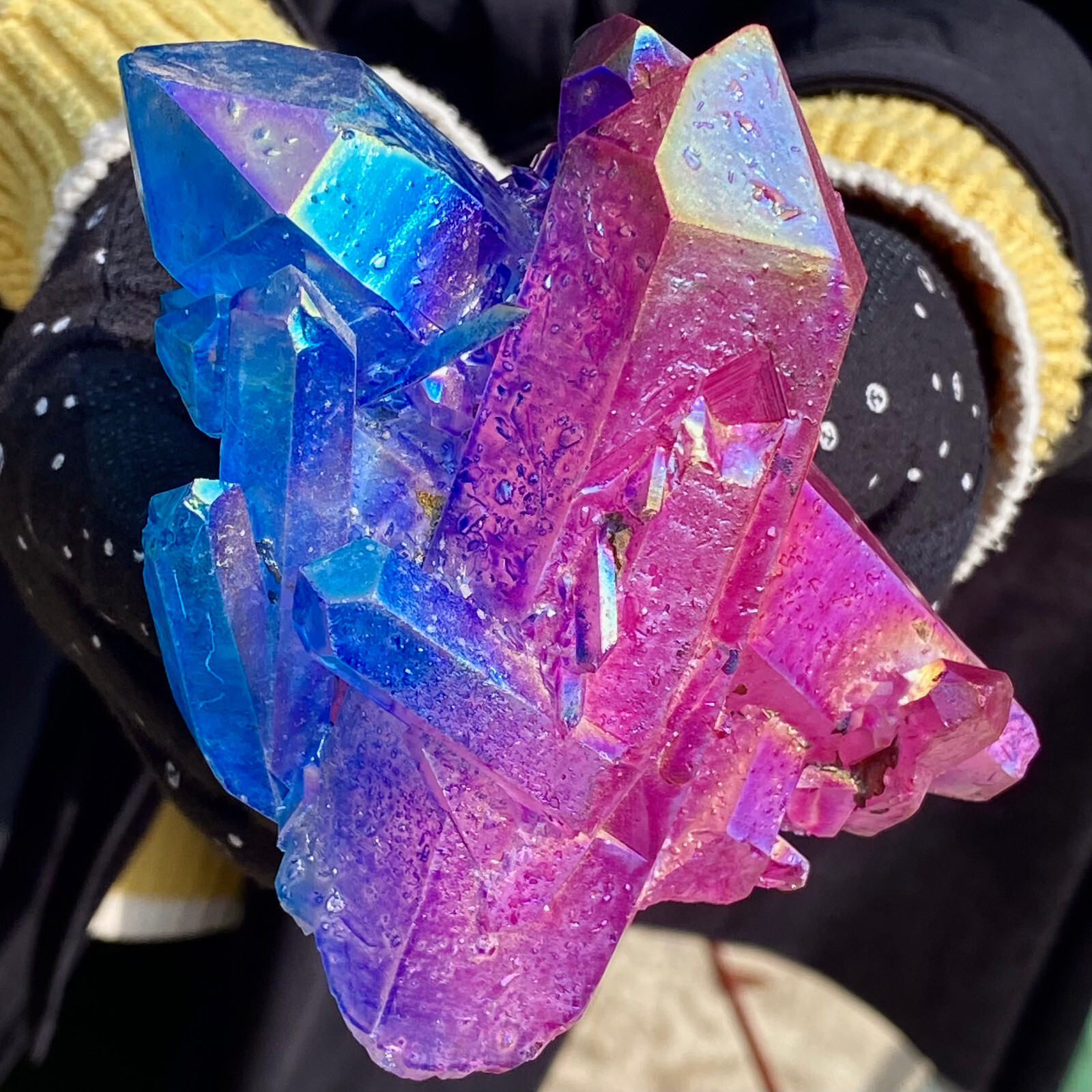 1.27LB Rainbow Titanium Quartz Crystal Treatment Cluster Decorative Gift