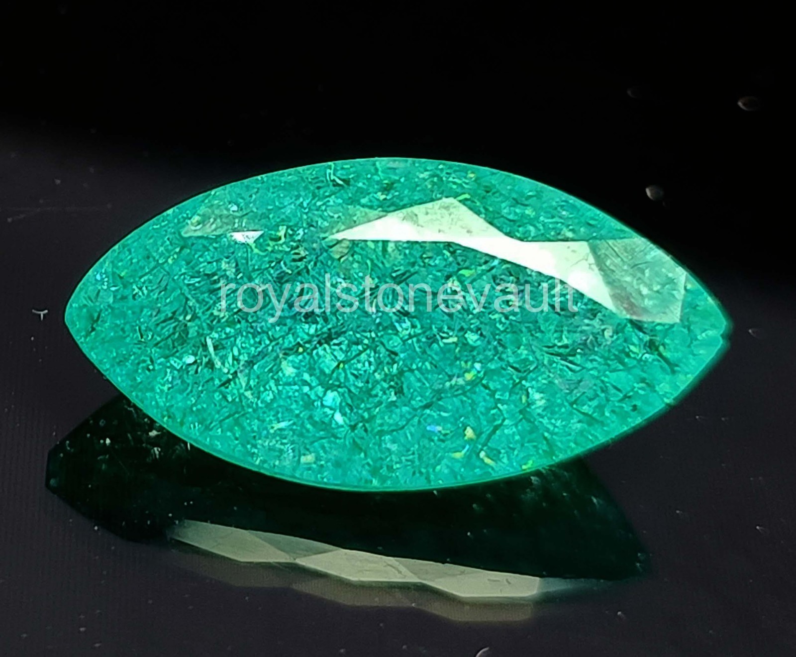 11.45 Ct Natural Green Emerald Marquise Shape Loose Gemstone IGL Certified 5AOI