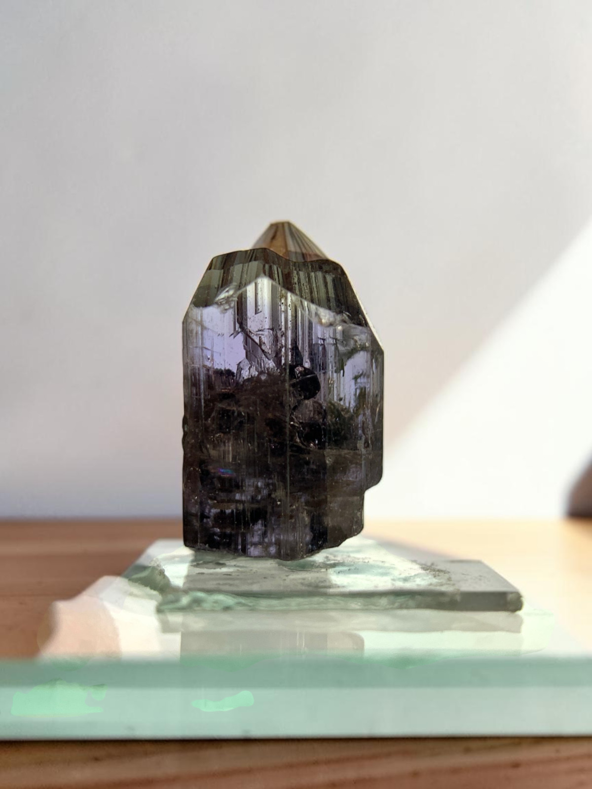 Fine Pleochoric Natural Tanzanite Crystal Rough Gemstone 4.4 Carats Bi Color
