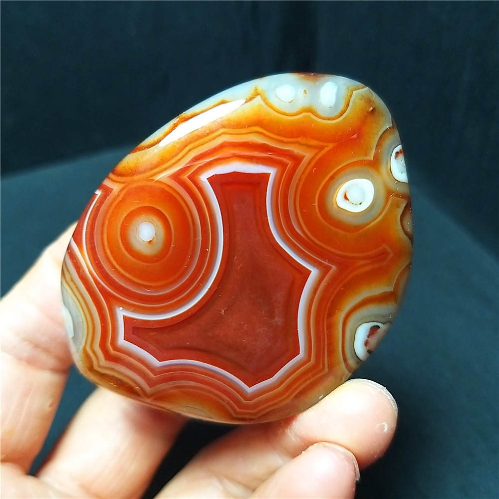 TOP 98.8G Natural Polished Silk Banded Lace Stone Madagascar 1244