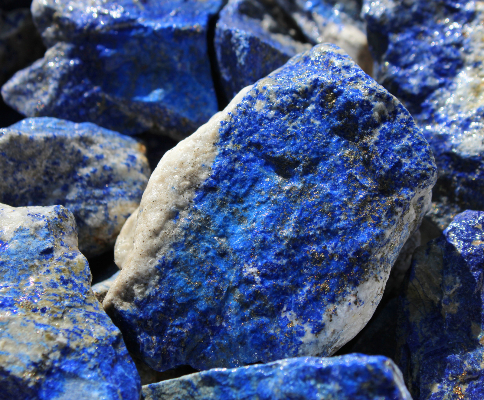 Lapis Lazuli – Rough Rocks for Tumbling – Afghanistan – Bulk Wholesale Options